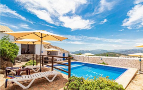 Nice home in Malaga with Outdoor swimming pool, WiFi and 7 Bedrooms